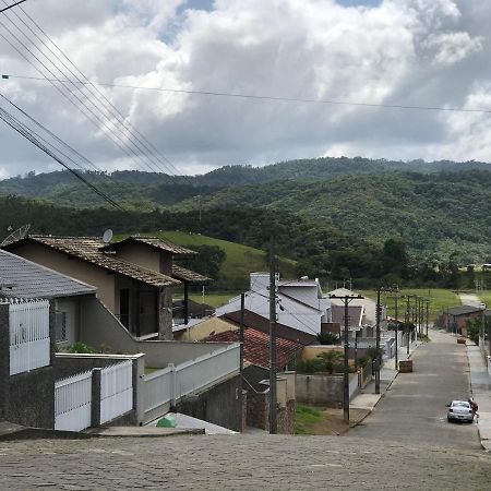 Aconchego Proximo A Cascaneia E Blumenau Gaspar Eksteriør bilde